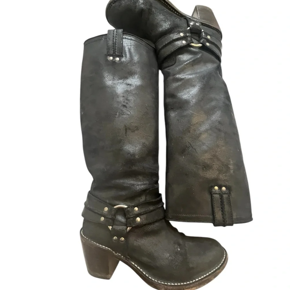 Black Knee-High Women's Boots